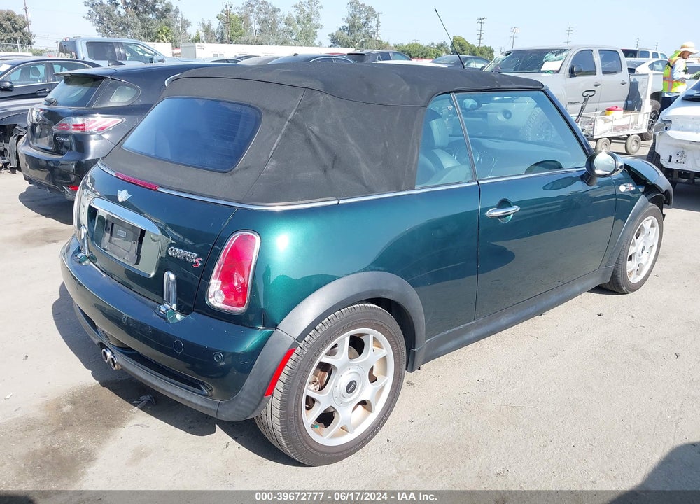 2007 MINI COOPER S VIN: WMWRH33507TL94209