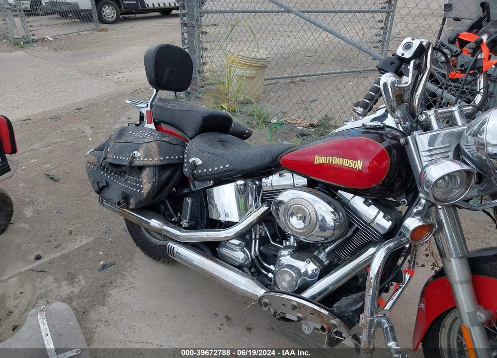 2010 HARLEY-DAVIDSON FLSTC VIN: 1HD1BW517AB024903