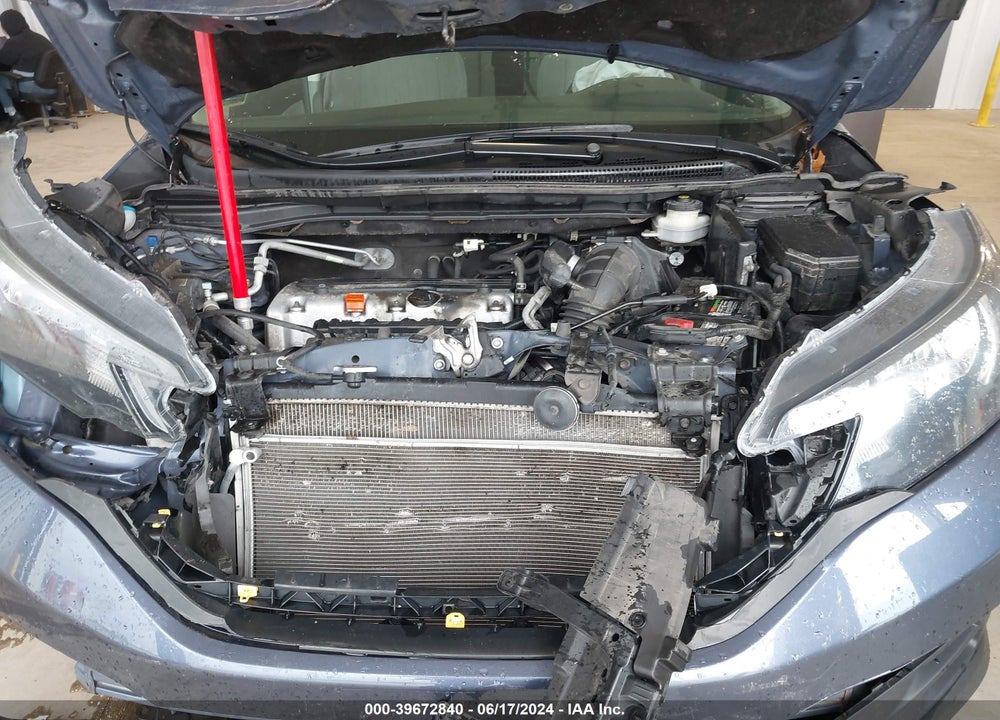 2013 HONDA CR-V LX VIN: 2HKRM4H3XDH640940