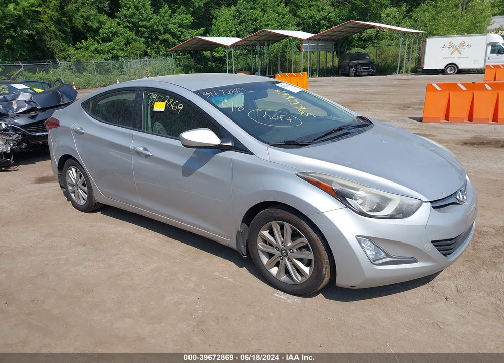 2015 HYUNDAI ELANTRA SE VIN: KMHDH4AE7FU237481