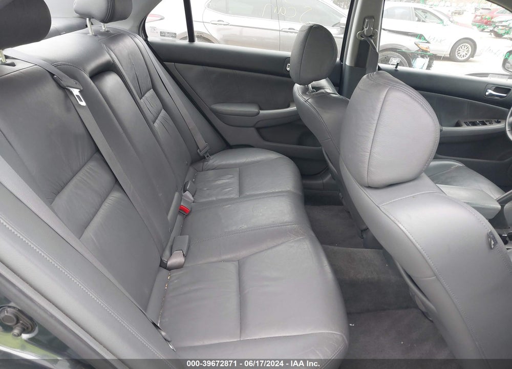 2004 HONDA ACCORD 3.0 EX VIN: 1HGCM66594A006081