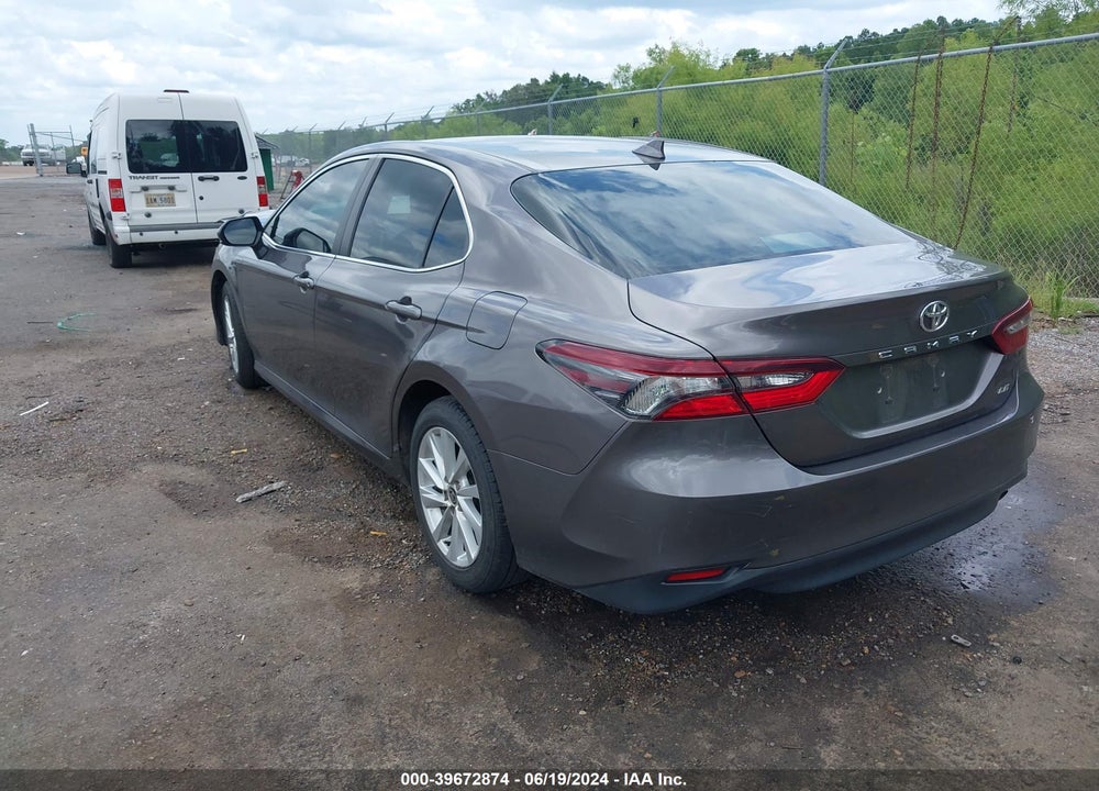2021 TOYOTA CAMRY LE VIN: 4T1C11AK7MU443580