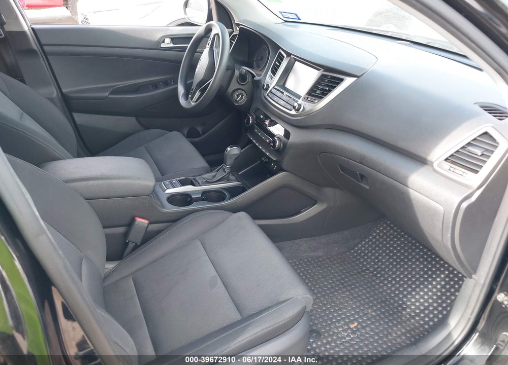 2018 HYUNDAI TUCSON SEL VIN: KM8J33A49JU720417