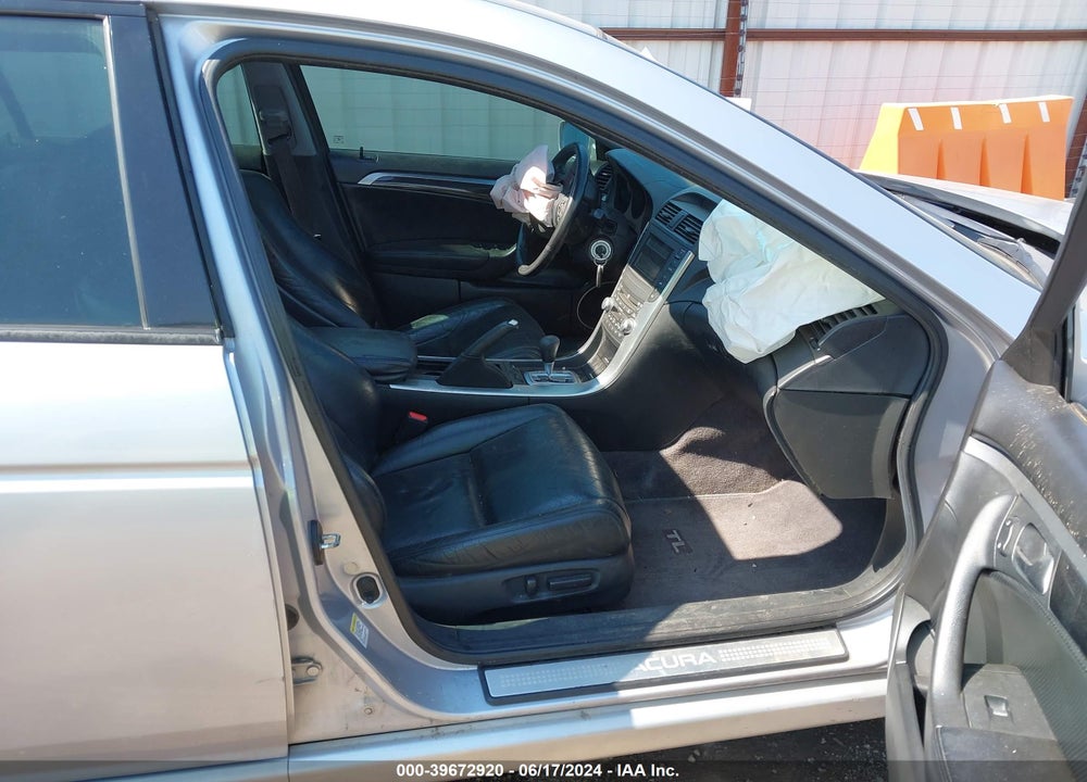 2004 ACURA TL VIN: 19UUA662X4A054353