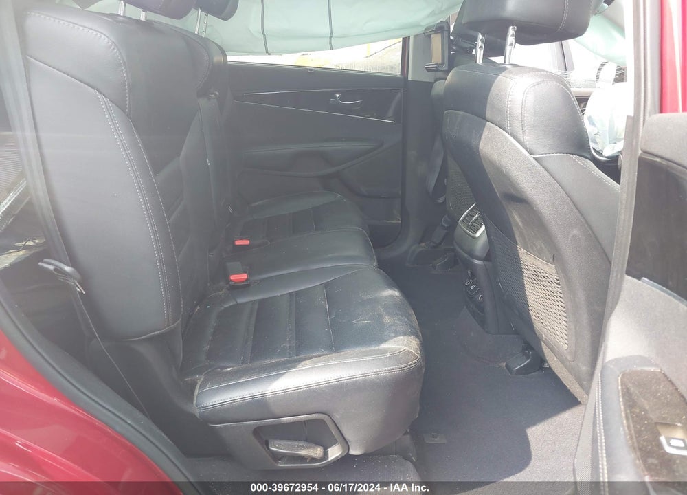 2017 KIA SORENTO 3.3L EX VIN: 5XYPH4A52HG279417