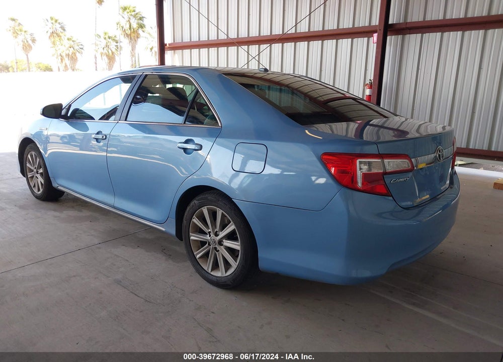 2014 TOYOTA CAMRY HYBRID XLE VIN: 4T1BD1FK7EU106565