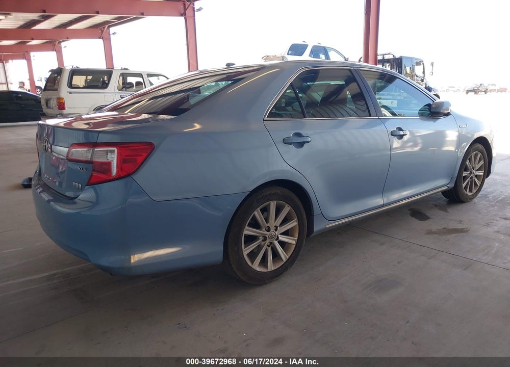 2014 TOYOTA CAMRY HYBRID XLE VIN: 4T1BD1FK7EU106565