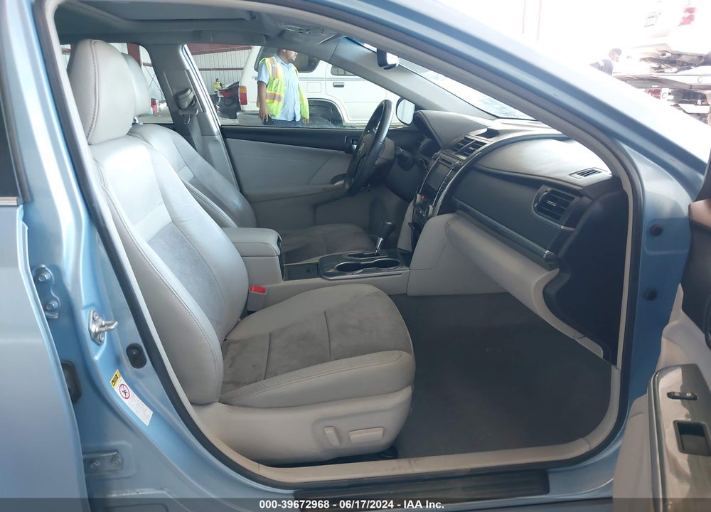 2014 TOYOTA CAMRY HYBRID XLE VIN: 4T1BD1FK7EU106565