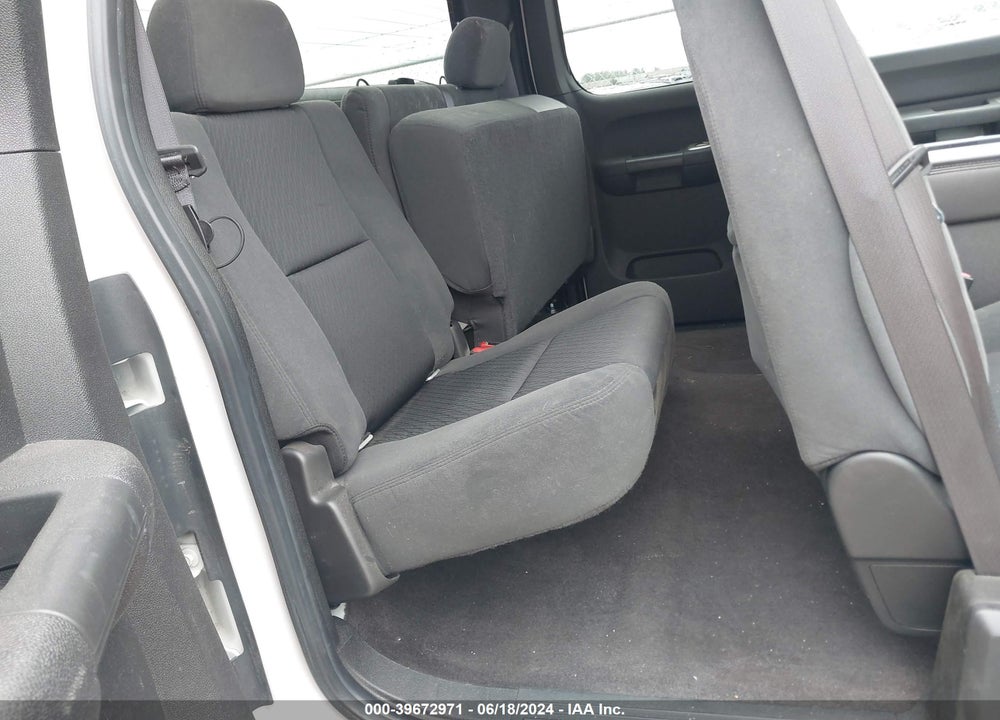 2009 CHEVROLET SILVERADO 1500 LT VIN: 1GCEK290X9Z116281