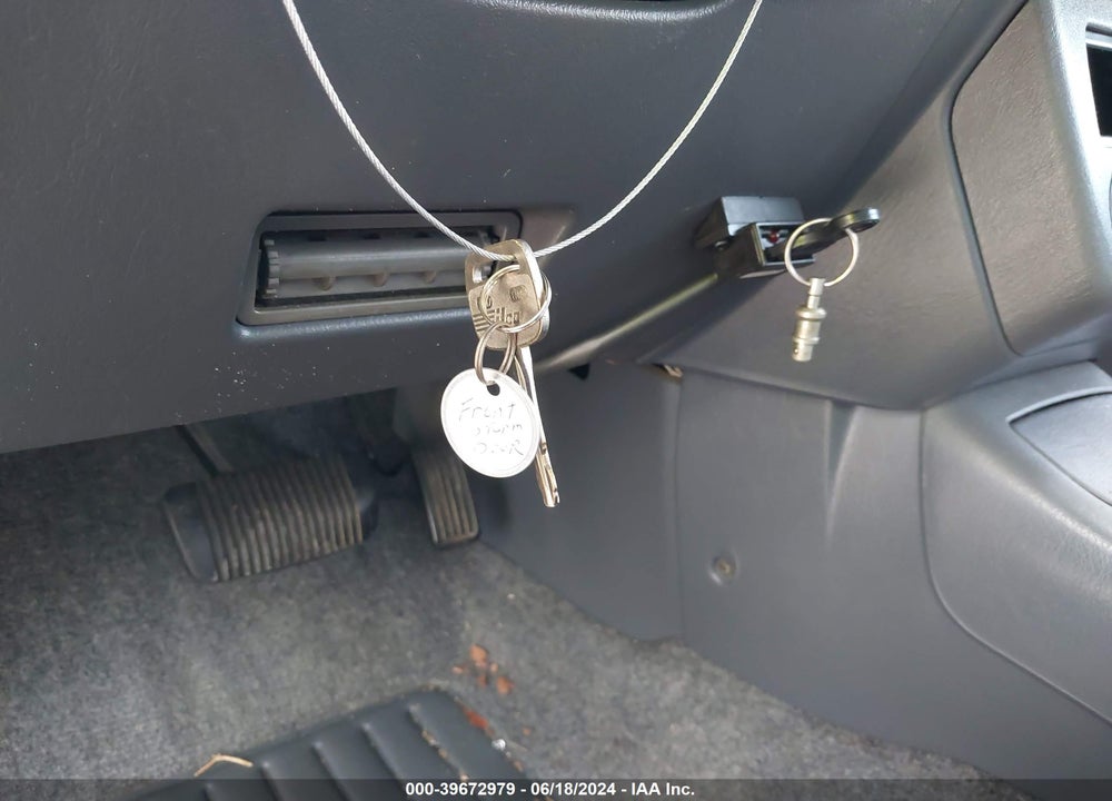 1996 TOYOTA RAV4 VIN: JT3GP10V1T7006157