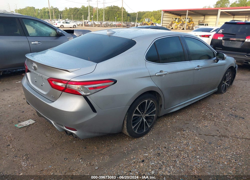 2019 TOYOTA CAMRY SE VIN: 4T1B11HK5KU200607