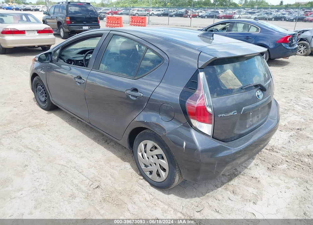 2015 TOYOTA PRIUS C TWO VIN: JTDKDTB32F1586936