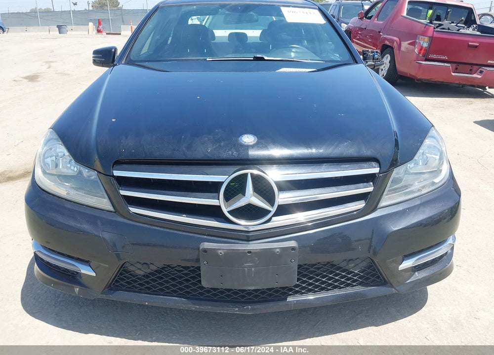 2014 MERCEDES-BENZ C 250 LUXURY/SPORT VIN: WDDGF4HB9EG254594