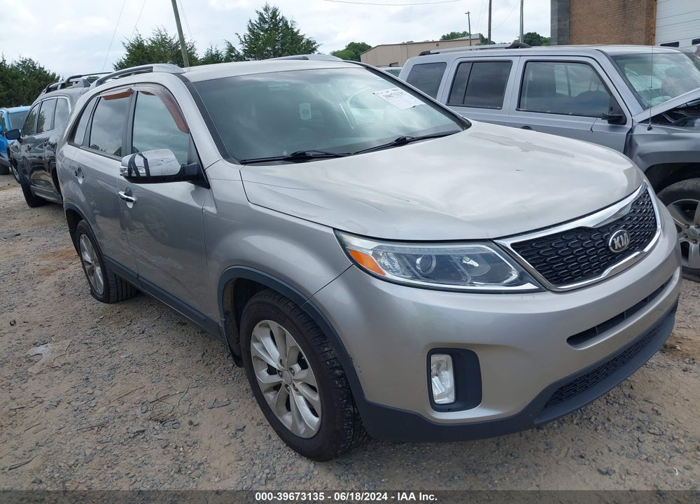 2015 KIA SORENTO EX V6 VIN: 5XYKU4A72FG636373
