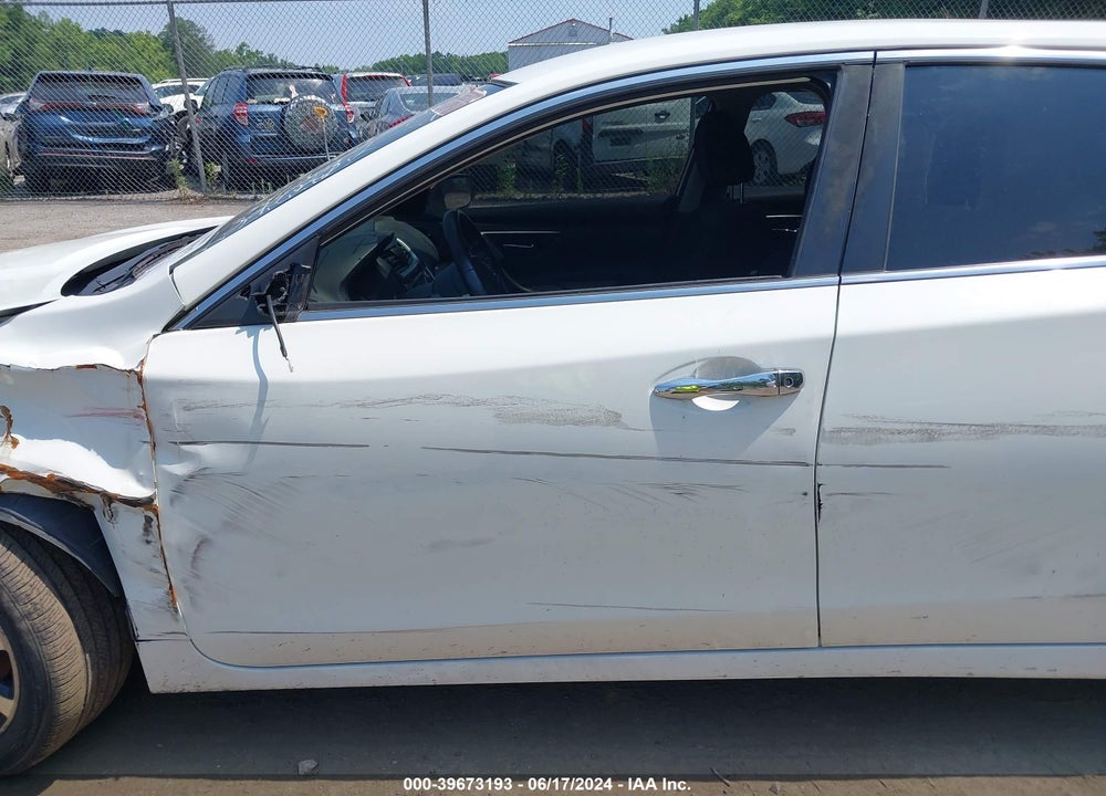 2018 NISSAN ALTIMA 2.5 SV VIN: 1N4AL3AP8JC237382