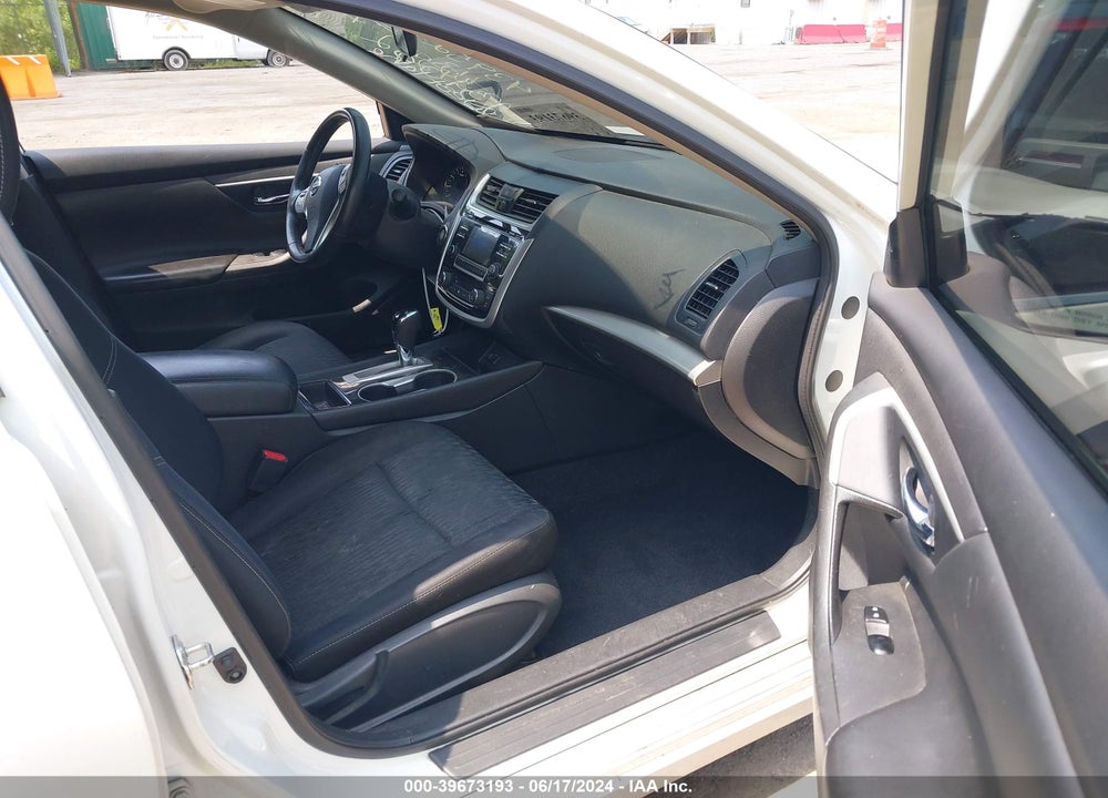 2018 NISSAN ALTIMA 2.5 SV VIN: 1N4AL3AP8JC237382