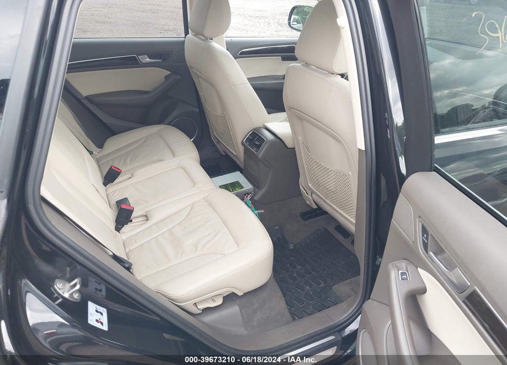 2014 AUDI Q5 2.0T PREMIUM VIN: WA1LFAFPXEA112984