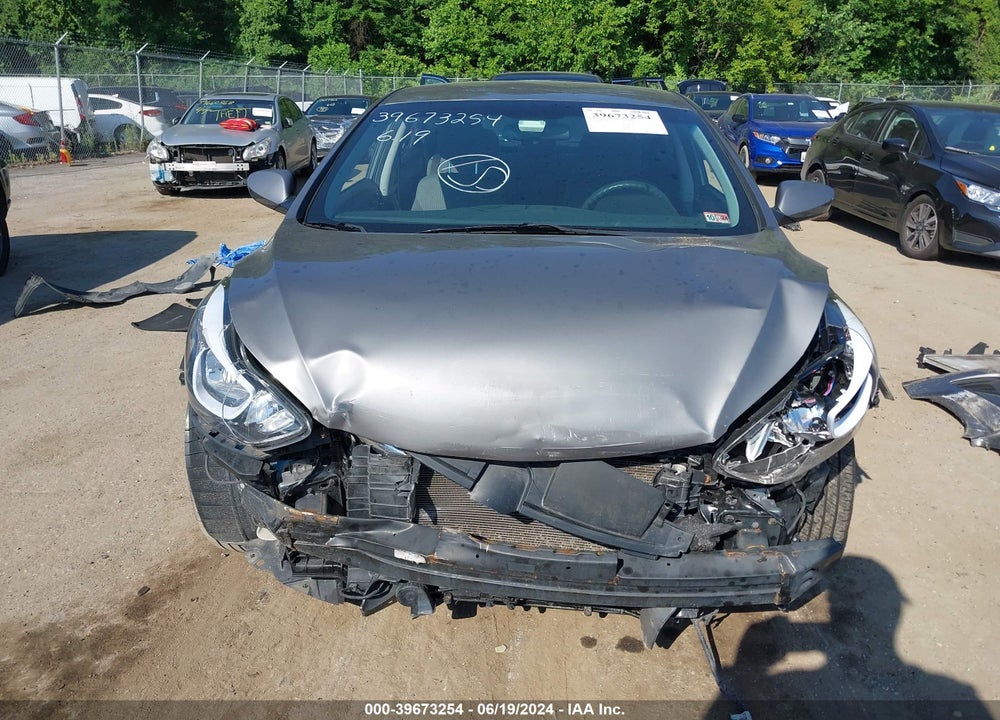 2014 HYUNDAI ELANTRA SE VIN: 5NPDH4AE1EH491183