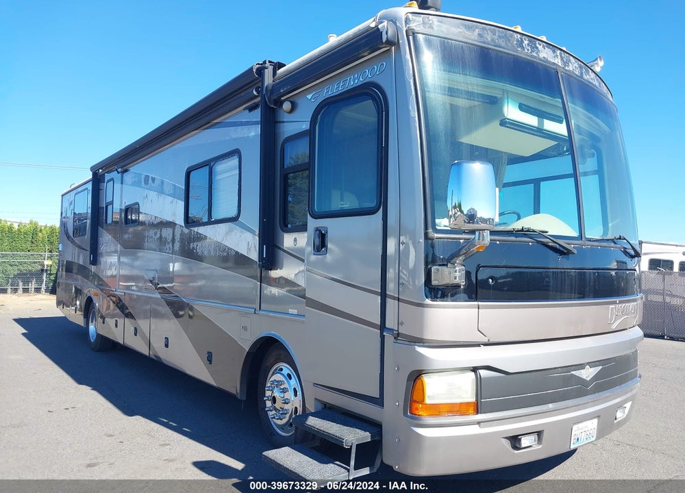 2005 FREIGHTLINER CHASSIS X LINE MOTOR HOME VIN: 4UZAAHDCX5CU55606