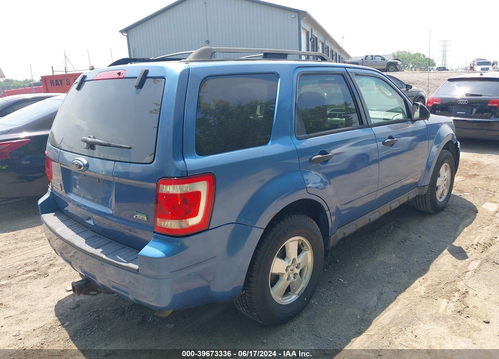 2010 FORD ESCAPE XLT VIN: 1FMCU0DG1AKA87238