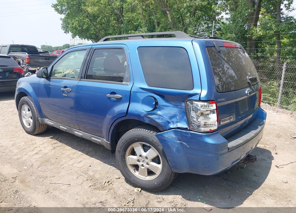 2010 FORD ESCAPE XLT VIN: 1FMCU0DG1AKA87238
