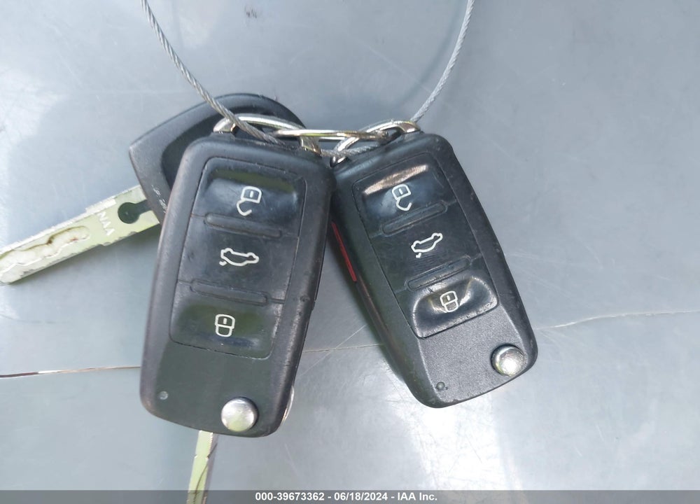 2014 VOLKSWAGEN TIGUAN SEL VIN: WVGBV3AX5EW547630