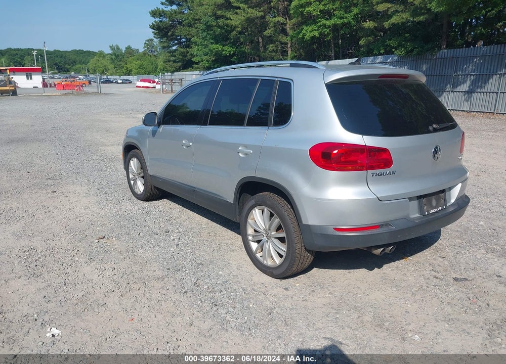 2014 VOLKSWAGEN TIGUAN SEL VIN: WVGBV3AX5EW547630