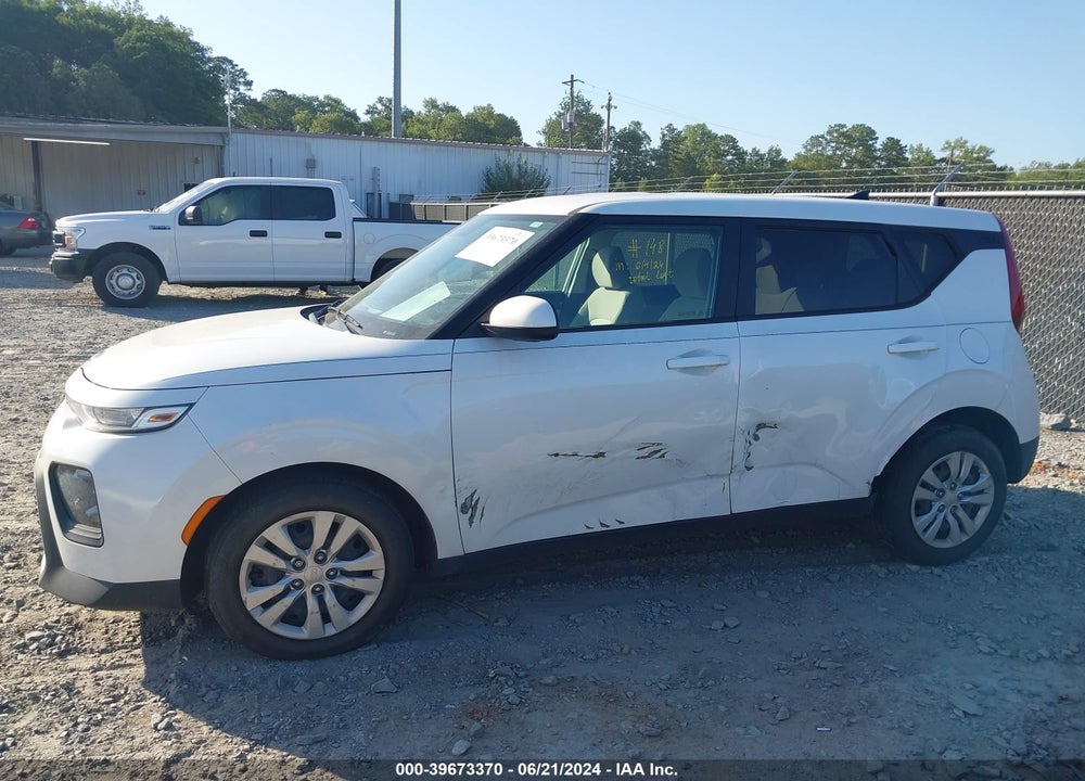 2020 KIA SOUL LX VIN: KNDJ23AU2L7035622