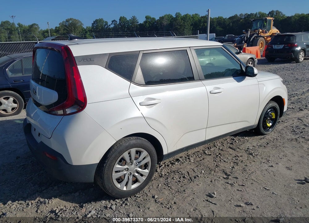 2020 KIA SOUL LX VIN: KNDJ23AU2L7035622