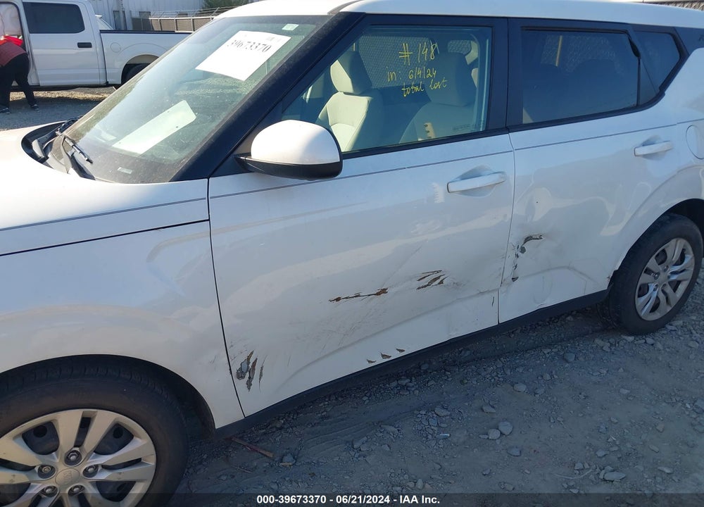 2020 KIA SOUL LX VIN: KNDJ23AU2L7035622