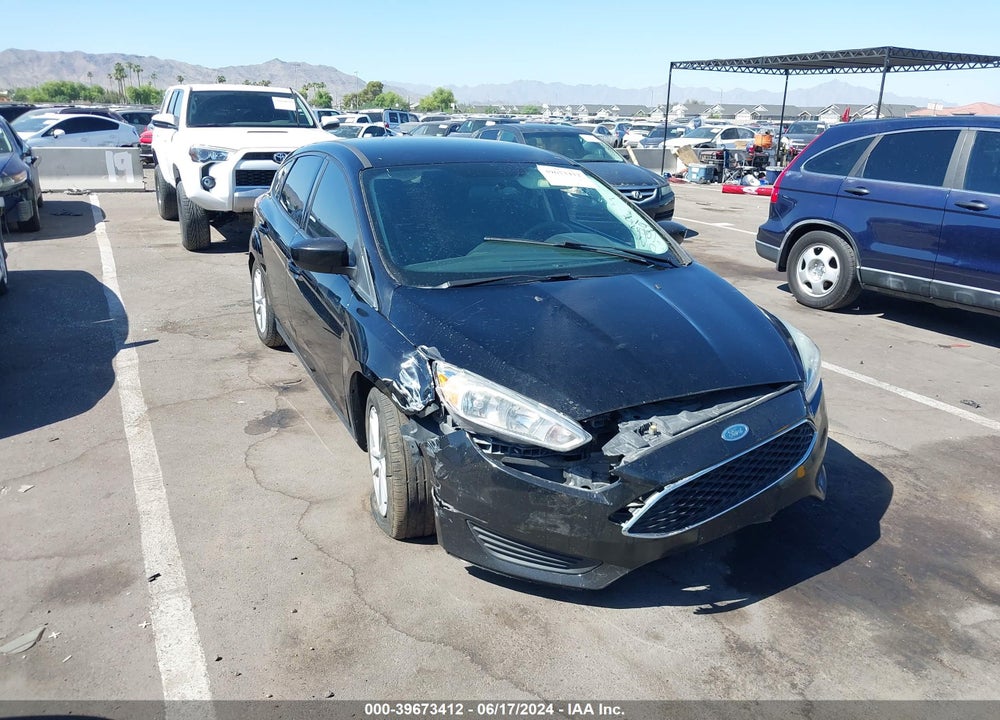 2018 FORD FOCUS SE VIN: 1FADP3K24JL230773