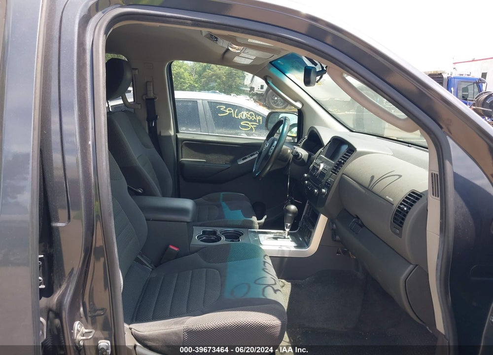 2011 NISSAN PATHFINDER SV VIN: 5N1AR1NB0BC634318