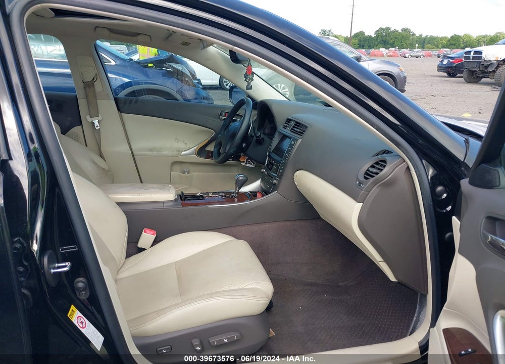 2010 LEXUS IS 250 VIN: JTHBF5C27A5125694