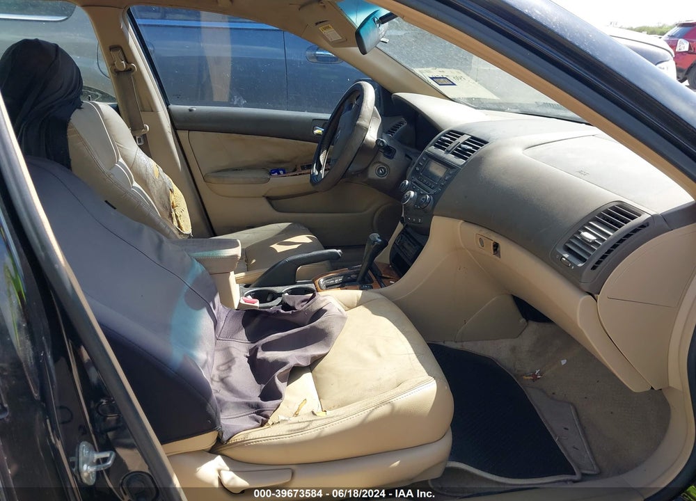 2003 HONDA ACCORD 2.4 EX VIN: 1HGCM56613A037634