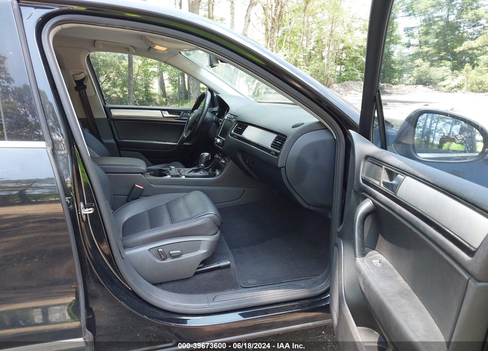 2012 VOLKSWAGEN TOUAREG VR6 SPORT VIN: WVGFF9BP8CD002420