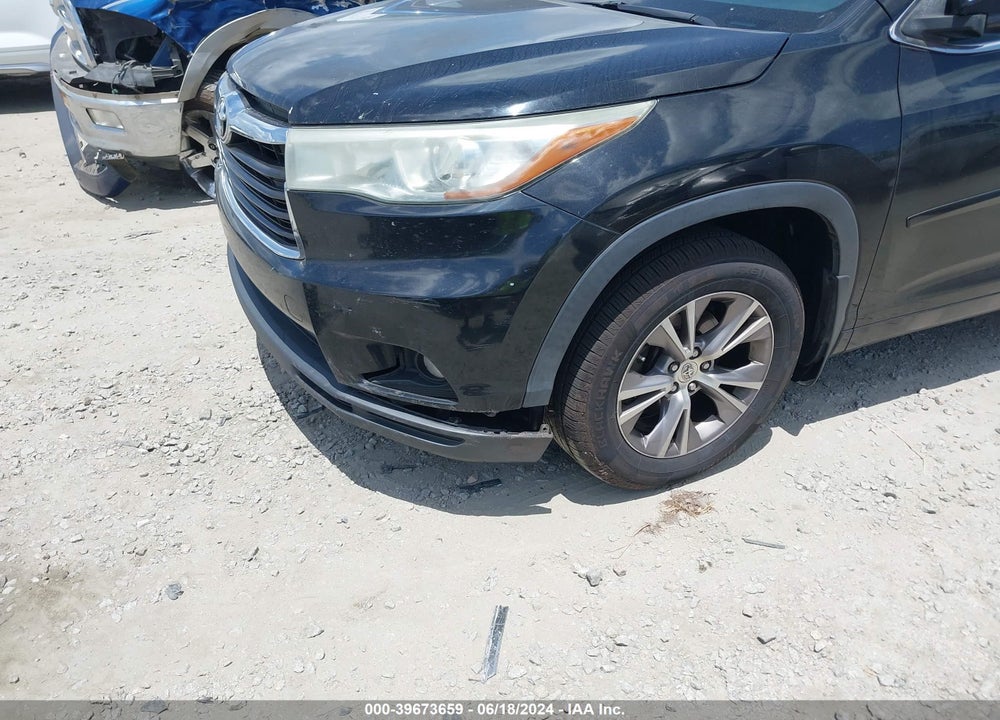 2015 TOYOTA HIGHLANDER XLE V6 VIN: 5TDJKRFH6FS221348
