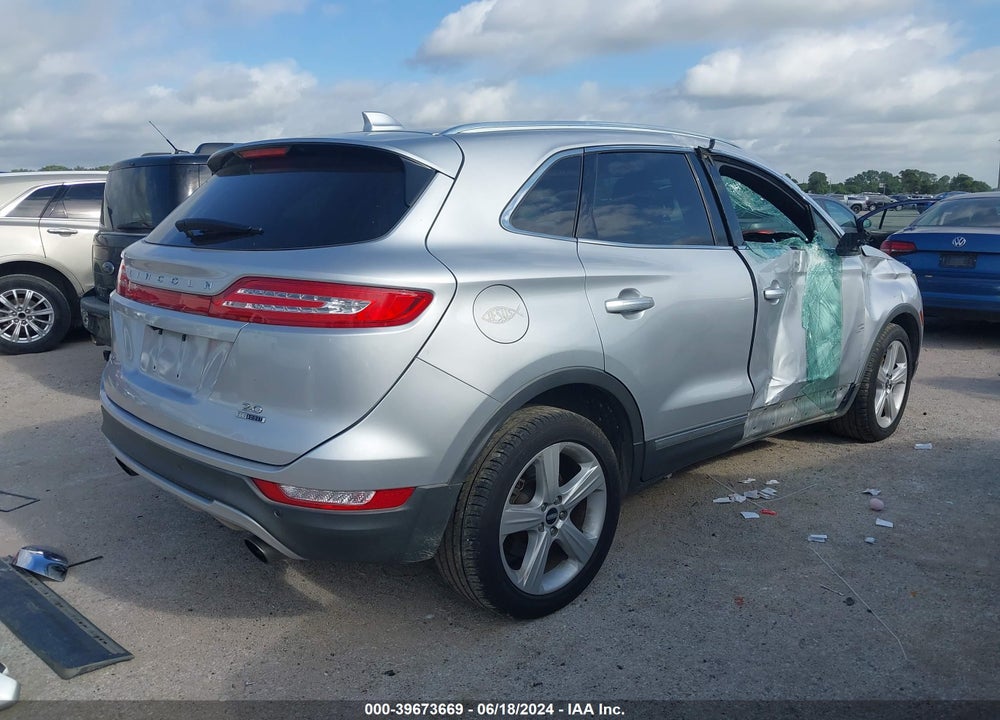 2015 LINCOLN MKC VIN: 5LMCJ1A93FUJ47095