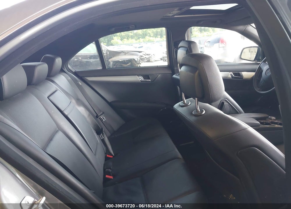2008 MERCEDES-BENZ C 300 LUXURY 4MATIC/SPORT 4MATIC VIN: WDDGF81X18F113462