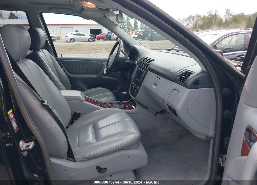 2005 MERCEDES-BENZ ML 350 VIN: 4JGAB57E25A543361