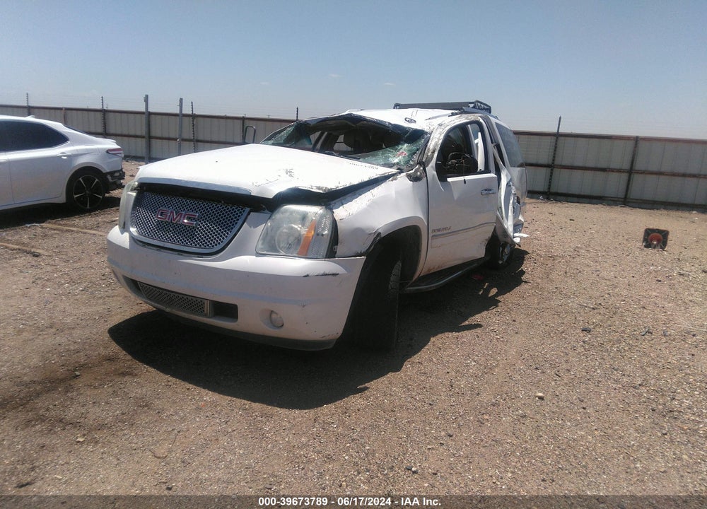 2011 GMC YUKON DENALI VIN: 1GKS2EEF2BR218490
