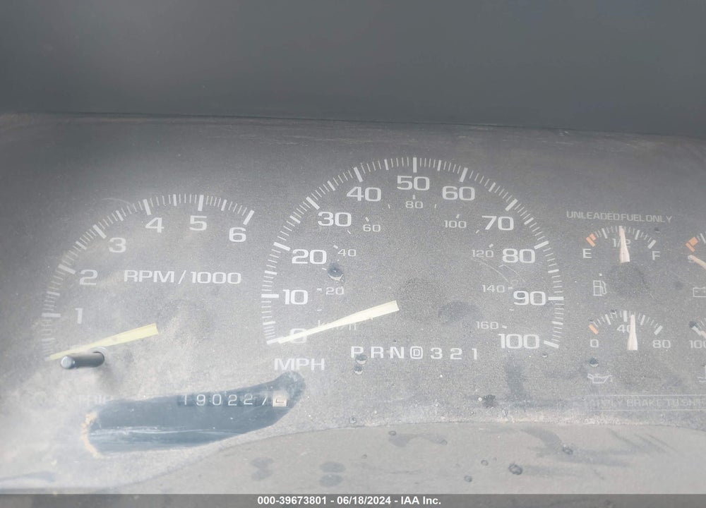 1996 GMC SIERRA C1500 VIN: 1GTEC14MXTZ533439