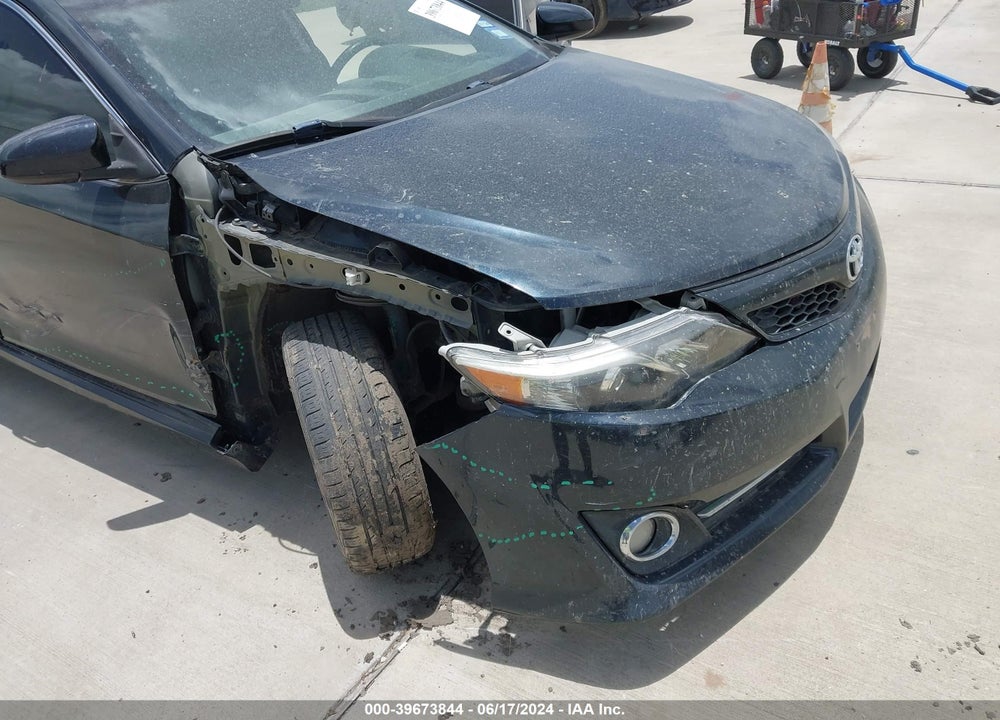2012 TOYOTA CAMRY SE VIN: 4T1BF1FK6CU132825