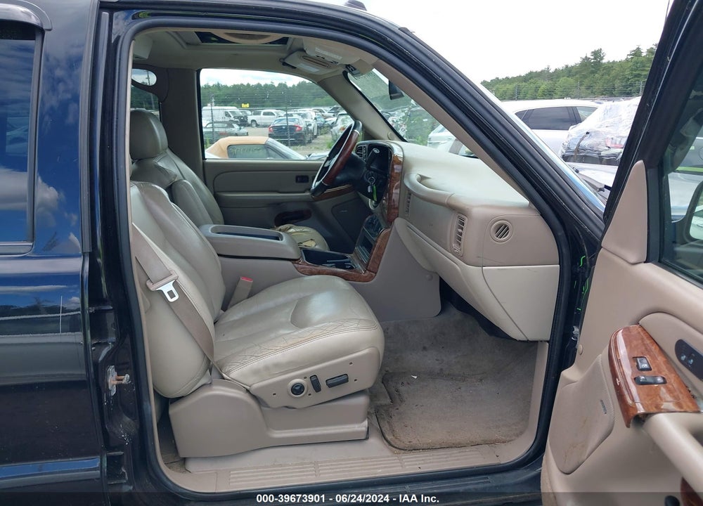 2005 CHEVROLET TAHOE Z71 VIN: 1GNEK13TX5R172882