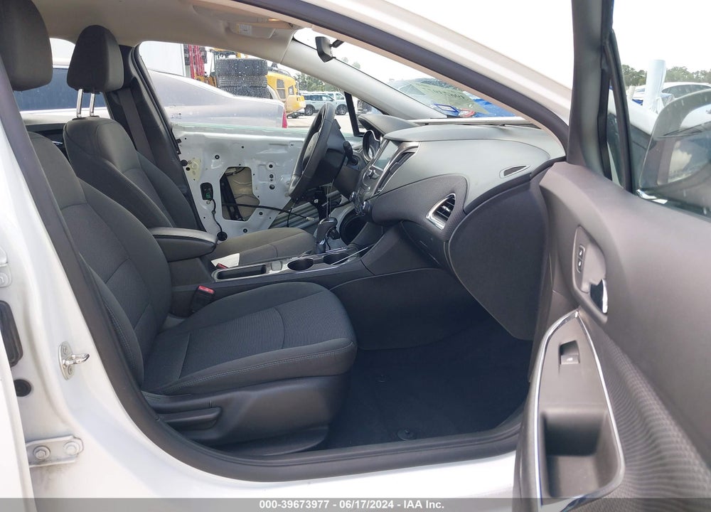 2017 CHEVROLET CRUZE LT AUTO VIN: 3G1BE5SM2HS522116