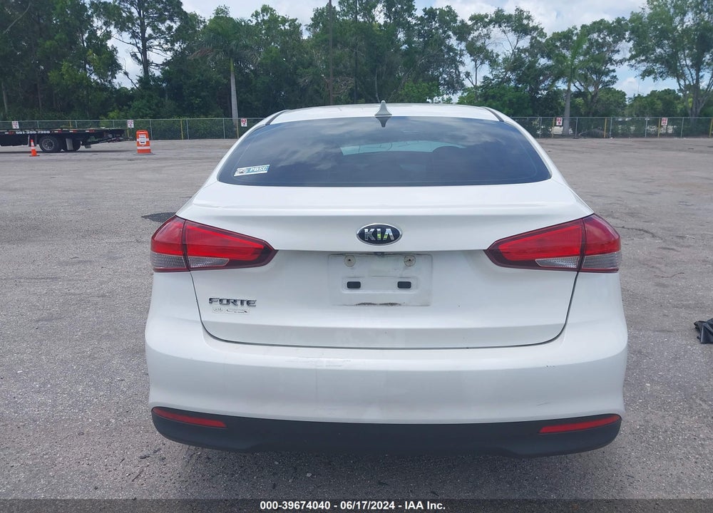 2017 KIA FORTE LX VIN: 3KPFL4A71HE149122