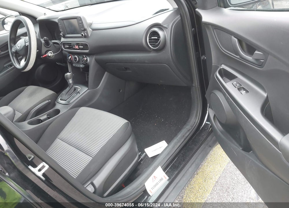 2019 HYUNDAI KONA SE VIN: KM8K12AA8KU280279