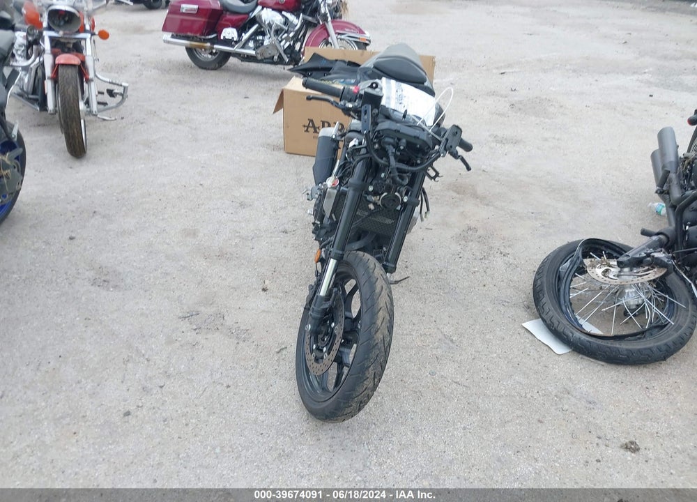 2023 YAMAHA YZFR3 A VIN: MH3RH18Y3PK013602
