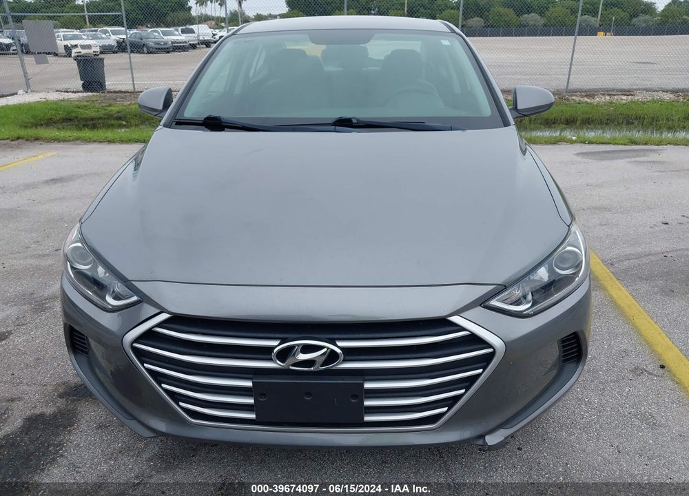 2018 HYUNDAI ELANTRA SEL VIN: 5NPD84LF1JH307909