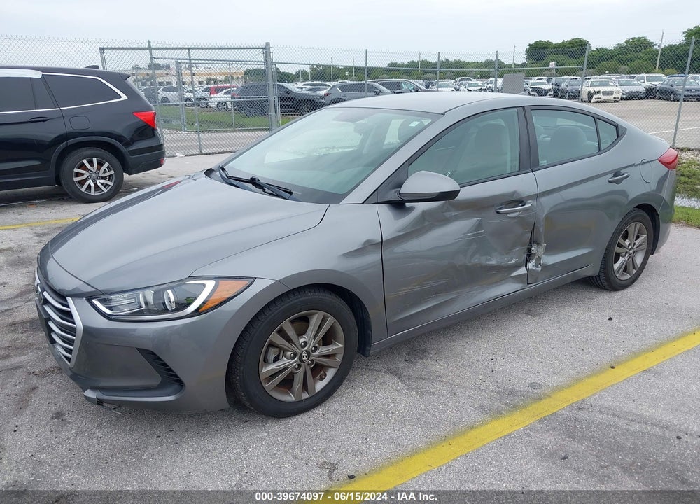 2018 HYUNDAI ELANTRA SEL VIN: 5NPD84LF1JH307909