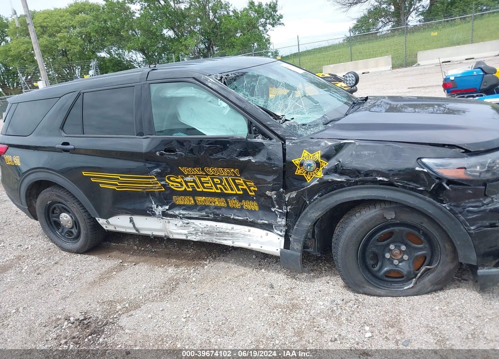 2020 FORD POLICE INTERCEPTOR UTILITY VIN: 1FM5K8AB0LGA71396